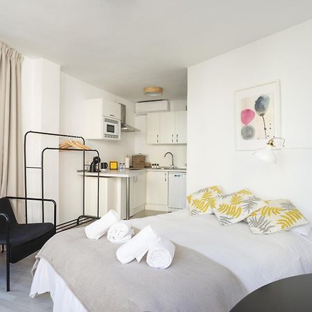 Malaga Centro Apartment ภายนอก รูปภาพ
