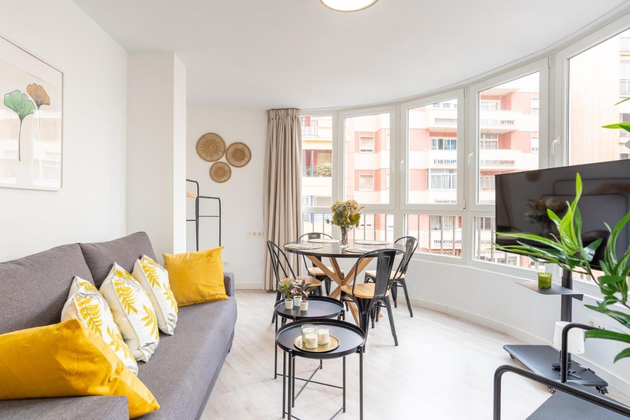 Malaga Centro Apartment ภายนอก รูปภาพ
