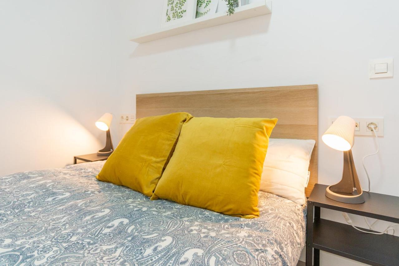 Malaga Centro Apartment ภายนอก รูปภาพ
