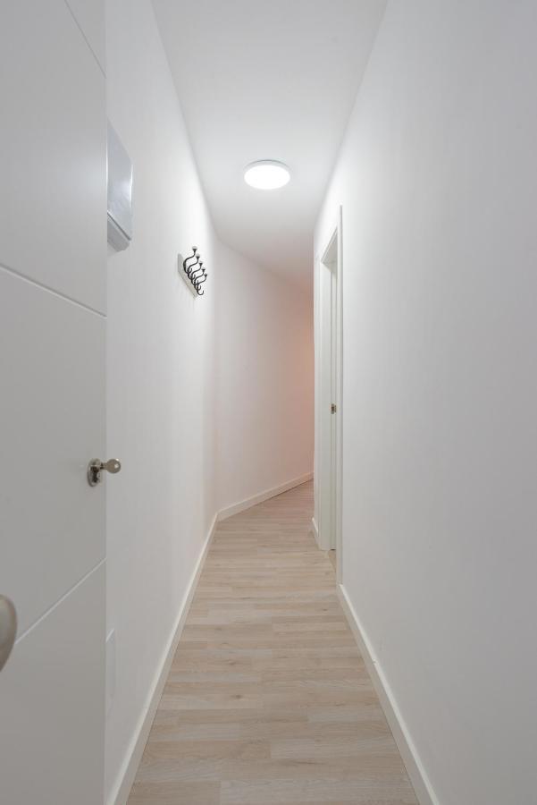 Malaga Centro Apartment ภายนอก รูปภาพ