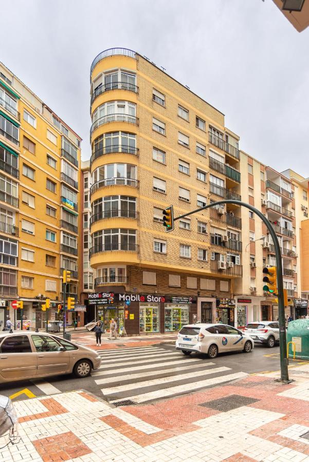Malaga Centro Apartment ภายนอก รูปภาพ
