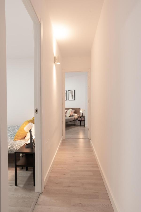 Malaga Centro Apartment ภายนอก รูปภาพ