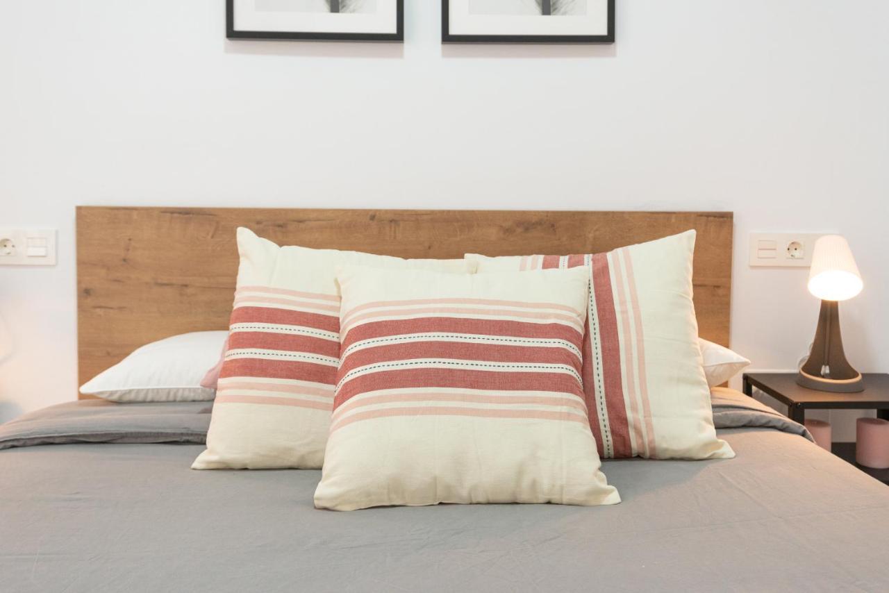 Malaga Centro Apartment ภายนอก รูปภาพ