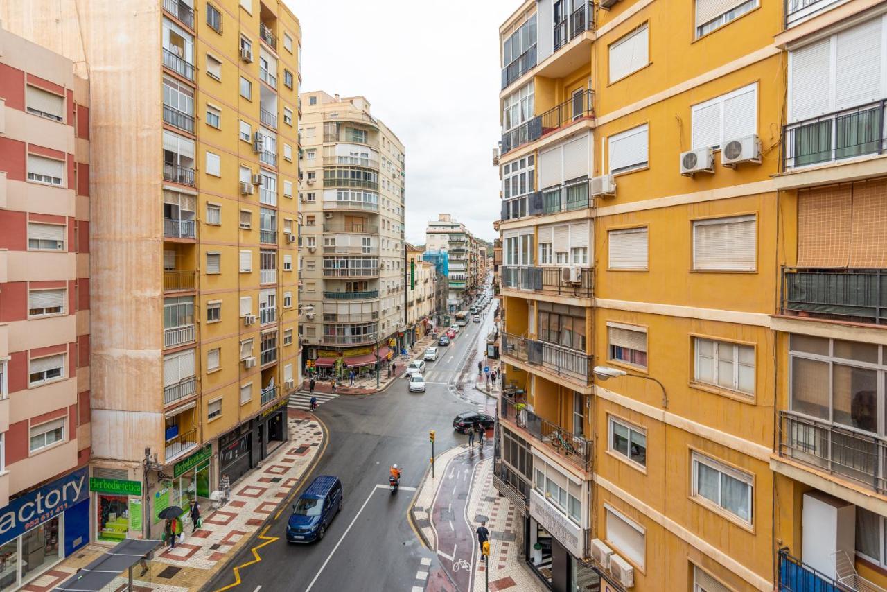 Malaga Centro Apartment ภายนอก รูปภาพ